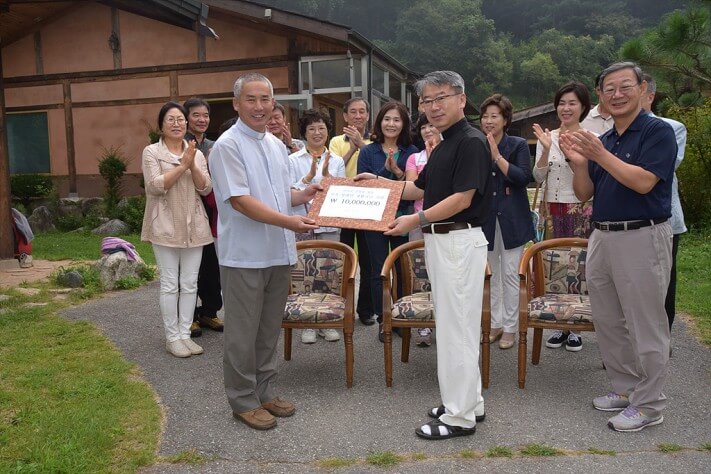 6a82132ce41931a95e5ddfa09a5fb93a_1440947