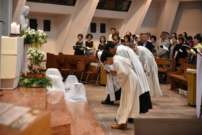 af98ff5d8323cc4062102ca9d9c4a672_1463922