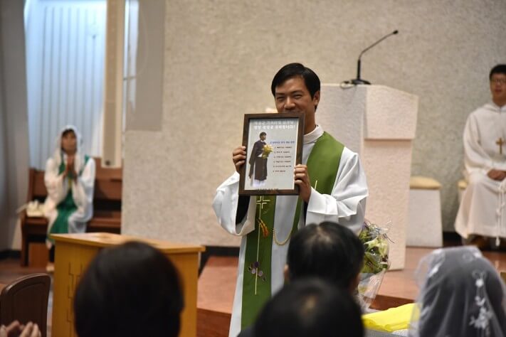 41317c0b8ae52bedba5f77d08cbefeb7_1474860