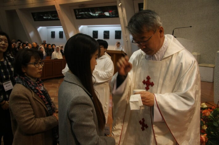 0402348cfcd6f69633f49971f5ff03a9_1511665