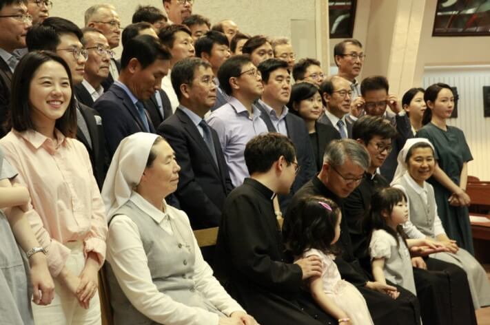 3abb1e6a1104778142996fbd5c5b0d07_1528721