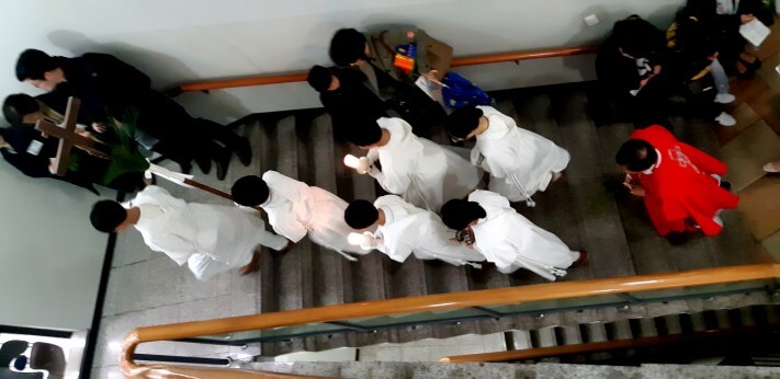 9c32d2c8fcb02f0f8a6fbed45e250e17_1555383