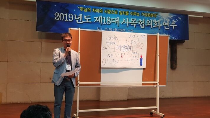 4ef884beb69ca1e9c2f9a7d6bb93e3c1_1558927