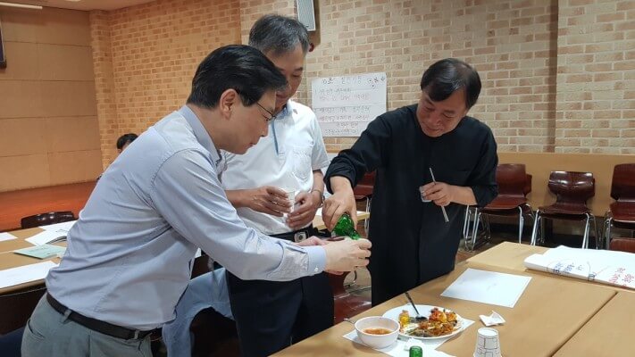 4ef884beb69ca1e9c2f9a7d6bb93e3c1_1558927