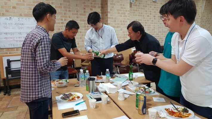 4ef884beb69ca1e9c2f9a7d6bb93e3c1_1558927