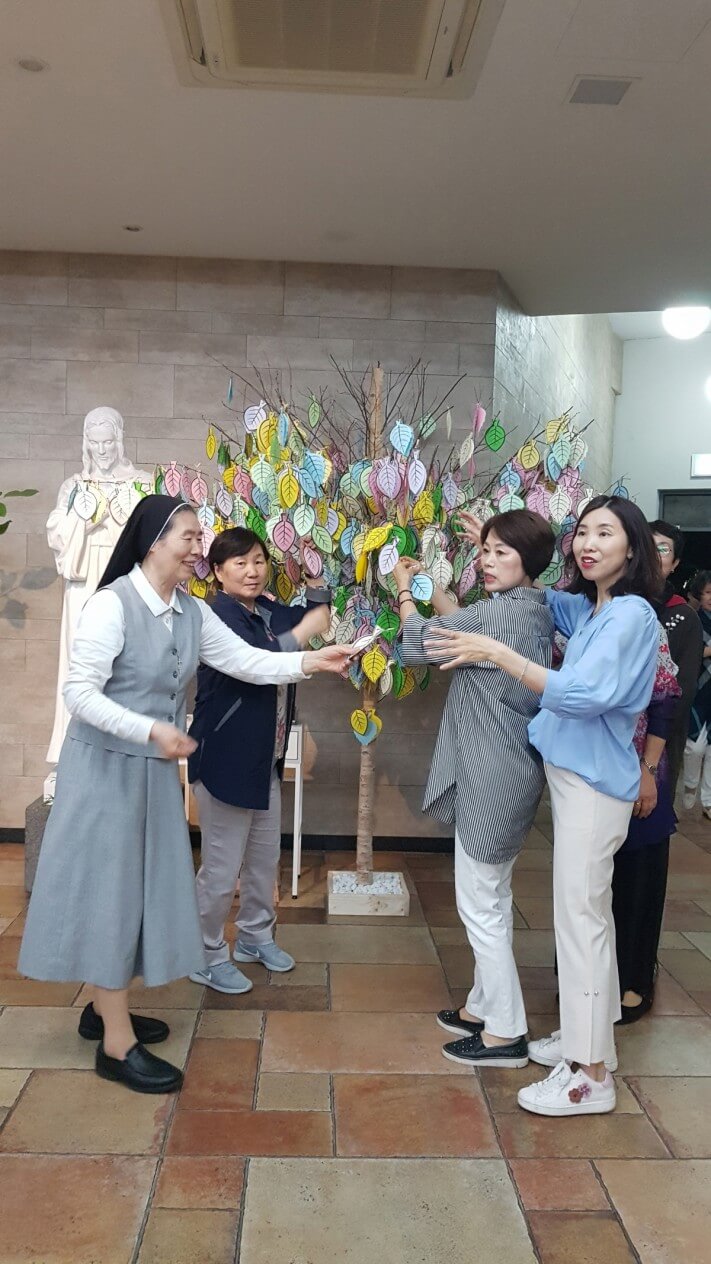 4ef884beb69ca1e9c2f9a7d6bb93e3c1_1558930