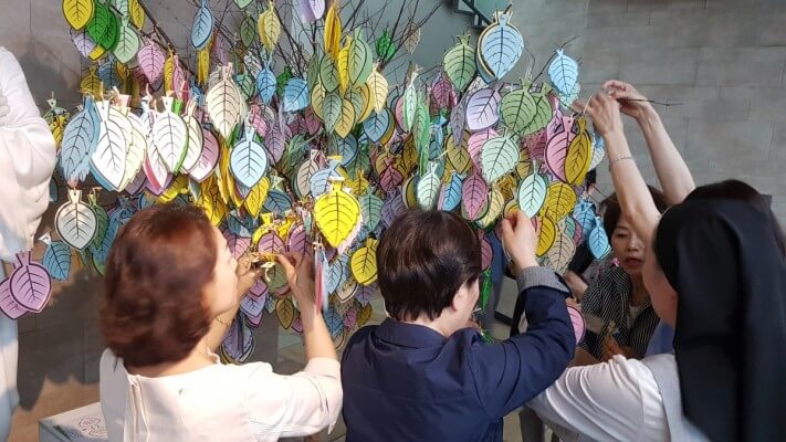 4ef884beb69ca1e9c2f9a7d6bb93e3c1_1558930