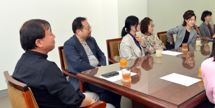 ca295248a32a8993f14a17a2f4e487cc_1557965