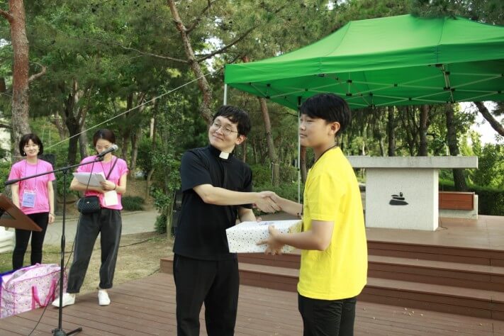 b7f2444a66dd1500ce29217ddb17355c_1569762