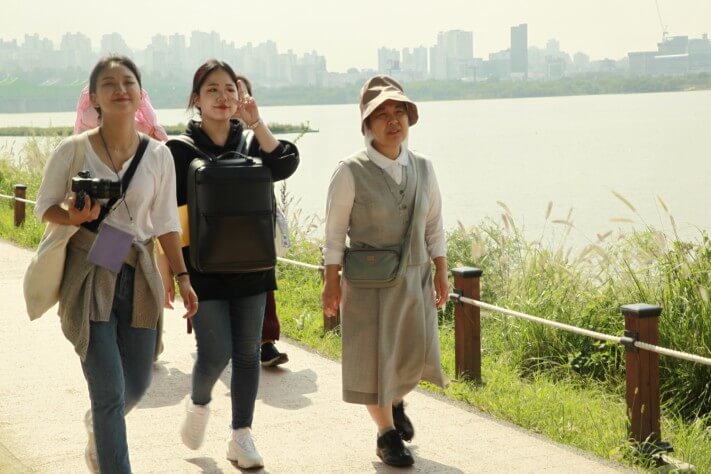 b7f2444a66dd1500ce29217ddb17355c_1569763