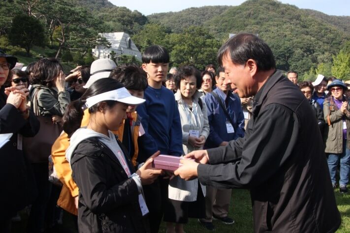 5d850a3bd09b2cc4beab1ddf95c6adfd_1570699