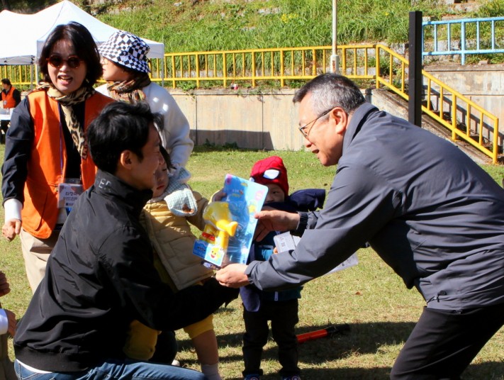 47d8f5a0d974b9b466f65cbae1bdf357_1730159