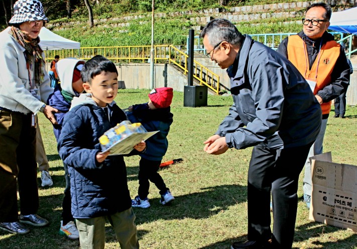 47d8f5a0d974b9b466f65cbae1bdf357_1730159