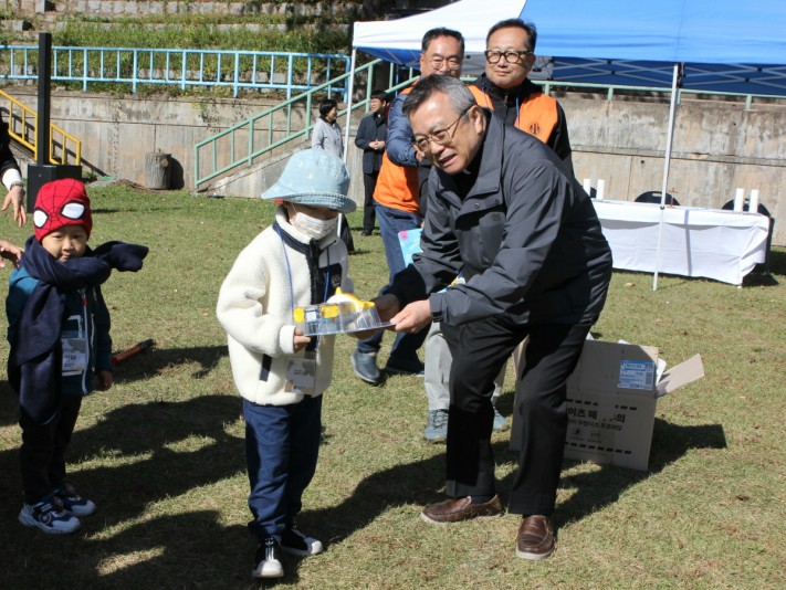 47d8f5a0d974b9b466f65cbae1bdf357_1730159