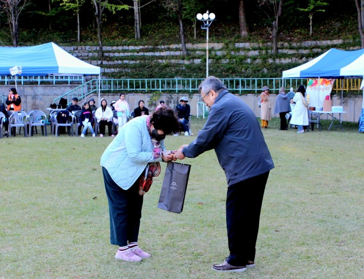 47d8f5a0d974b9b466f65cbae1bdf357_1730159