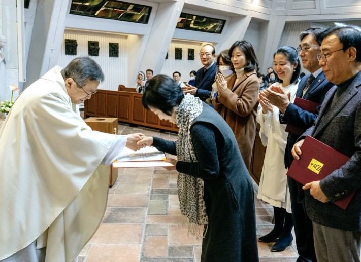 ed6b19b722688e63a35cab864981af4c_1736155