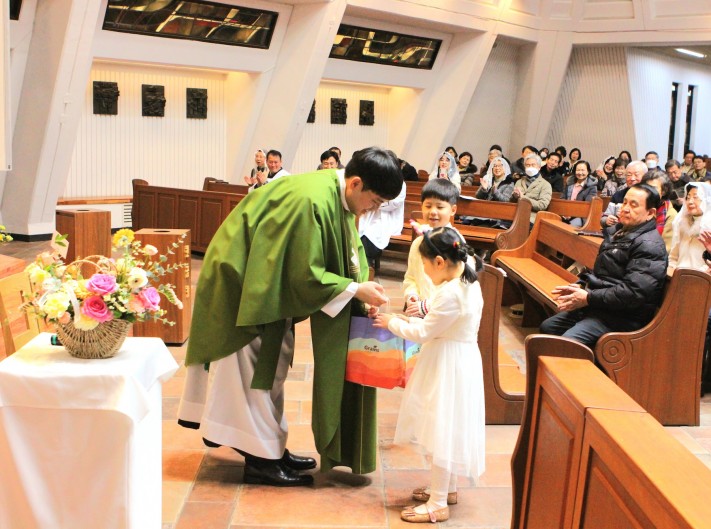 02cb9b5fc8f181b3e641796ec79f0683_1739775